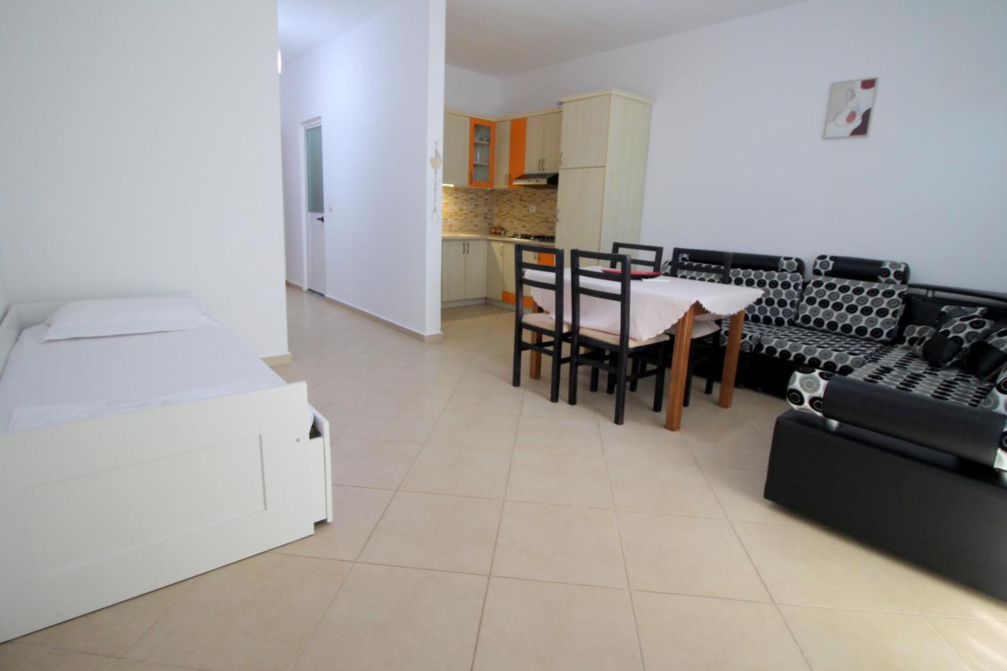 July Seaview Apartments Sarande Exterior photo