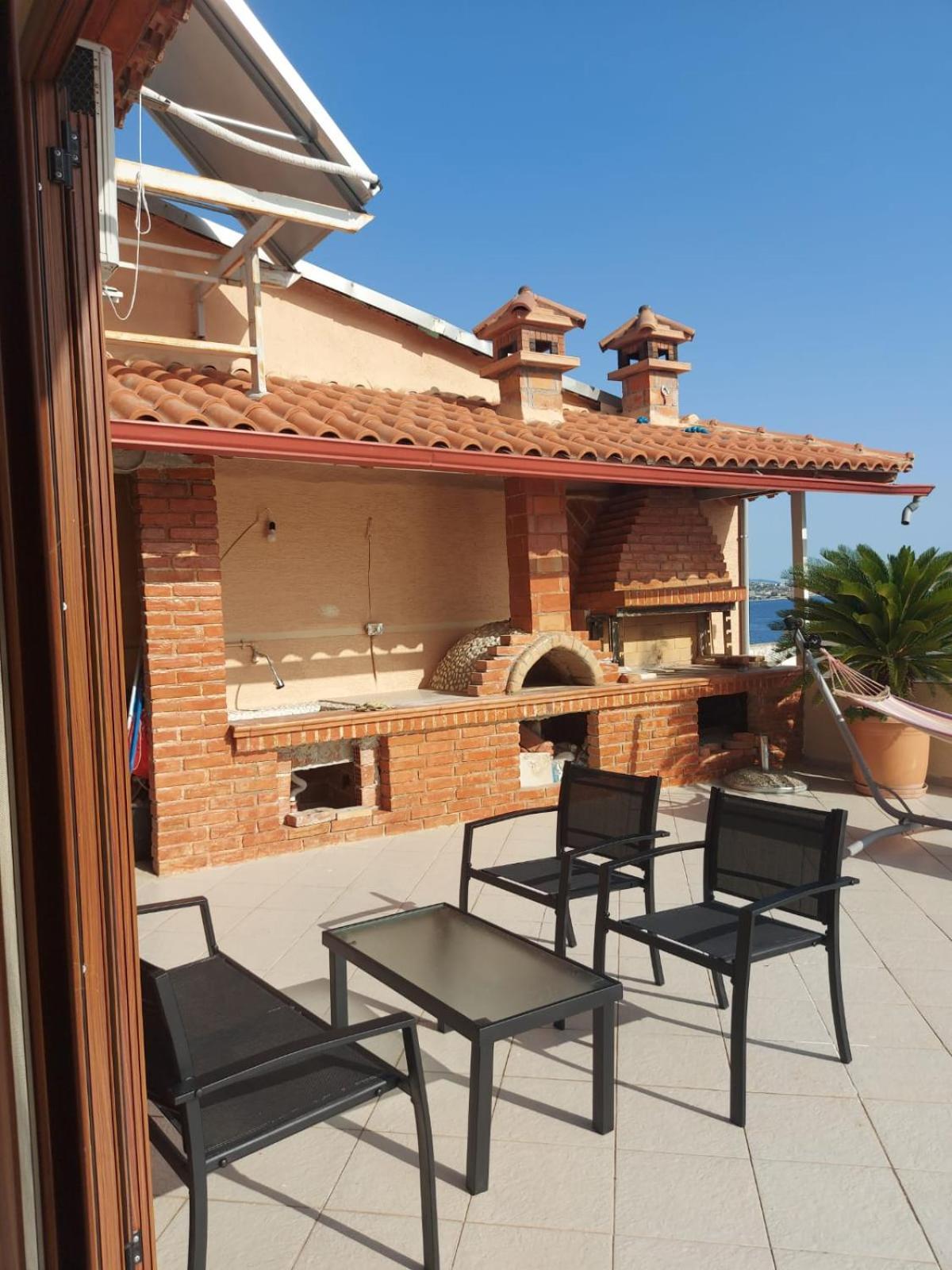 July Seaview Apartments Sarande Exterior photo